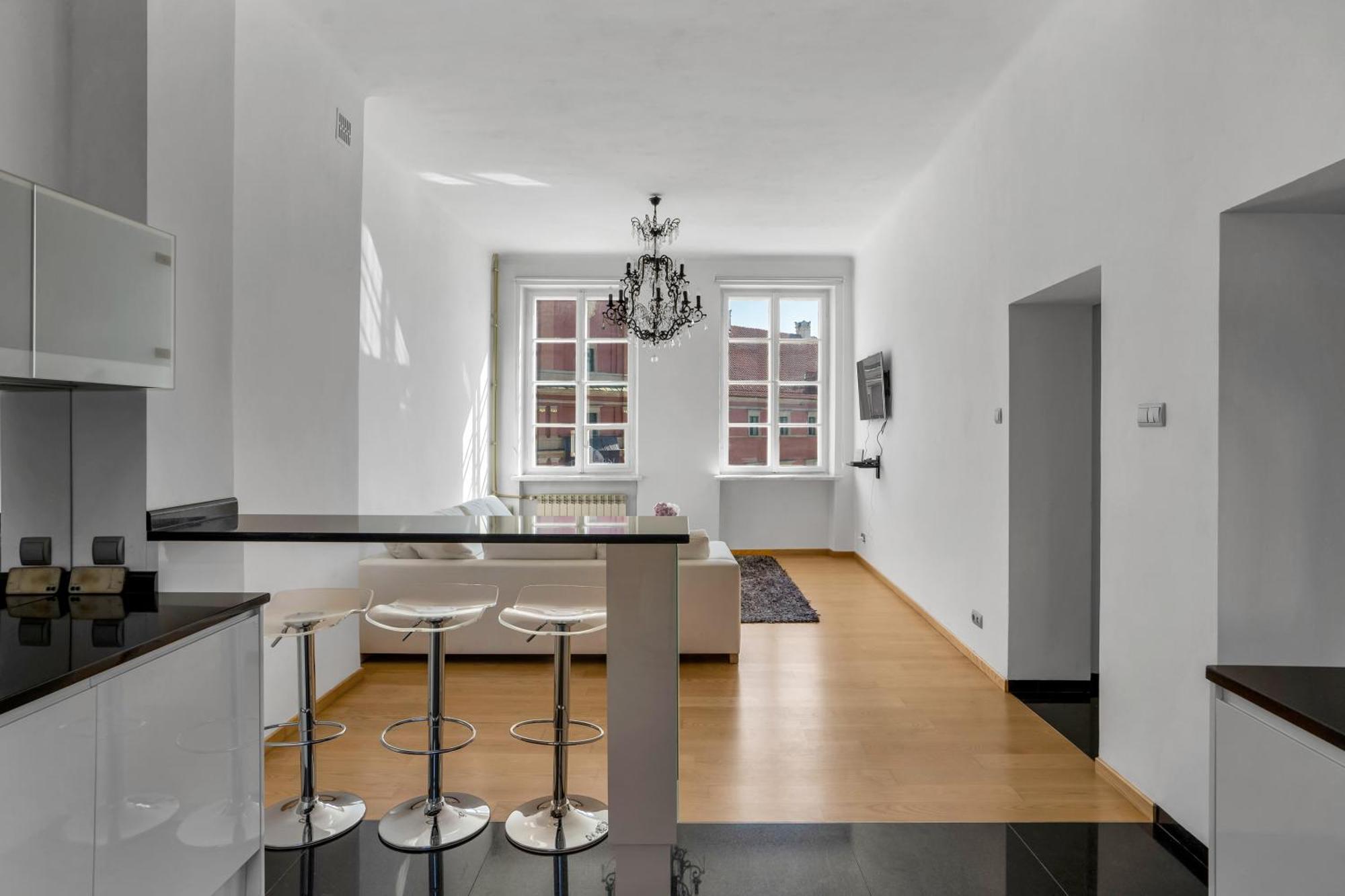 Warsaw Castle Apartments - Prime Location, Historic City Center, Castle View, Fast Internet - By Rentujemy 外观 照片
