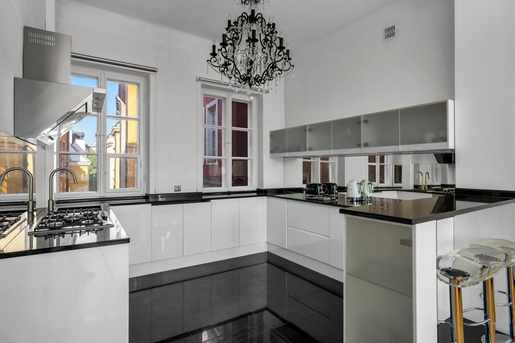 Warsaw Castle Apartments - Prime Location, Historic City Center, Castle View, Fast Internet - By Rentujemy 外观 照片