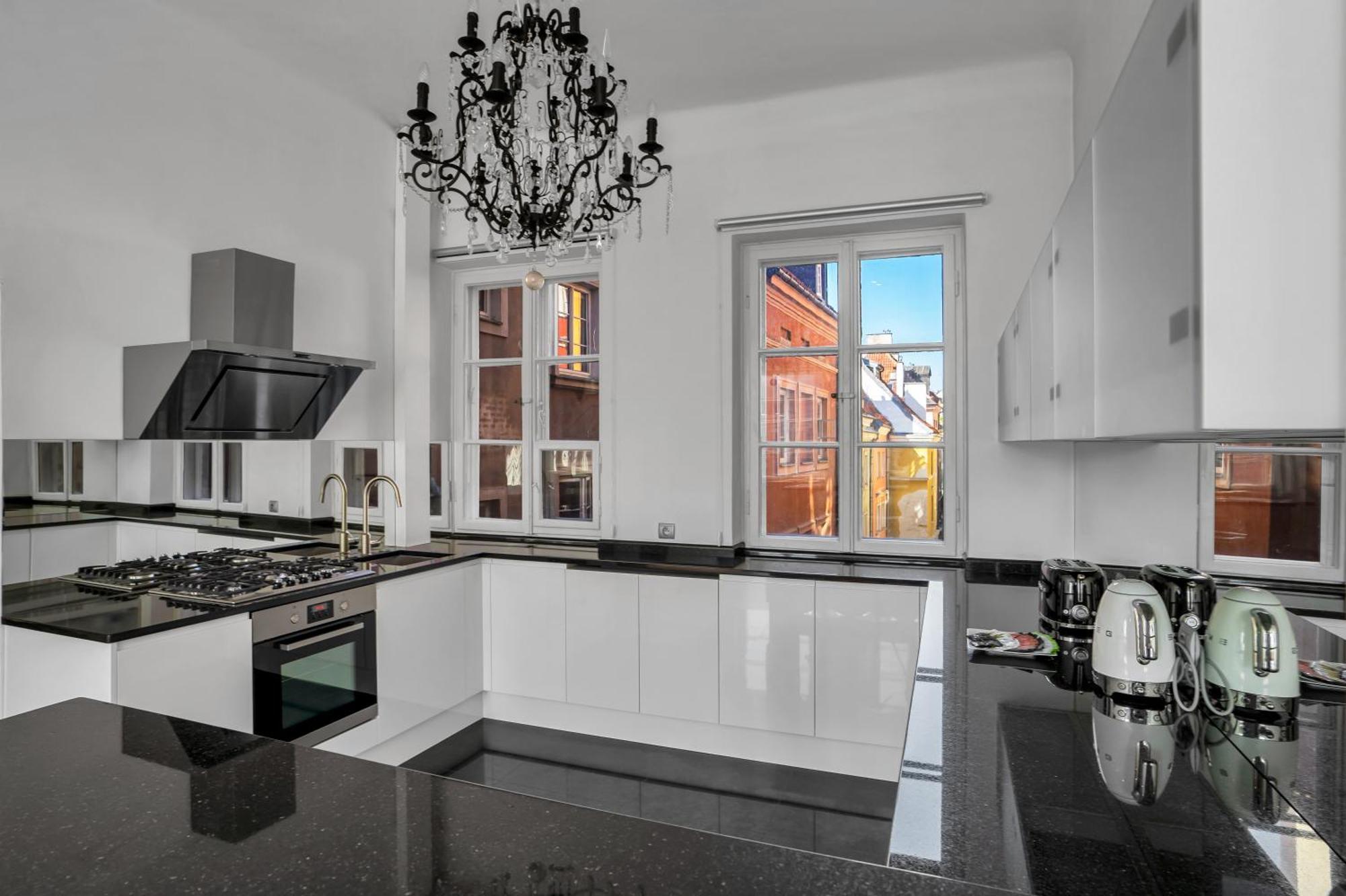 Warsaw Castle Apartments - Prime Location, Historic City Center, Castle View, Fast Internet - By Rentujemy 外观 照片