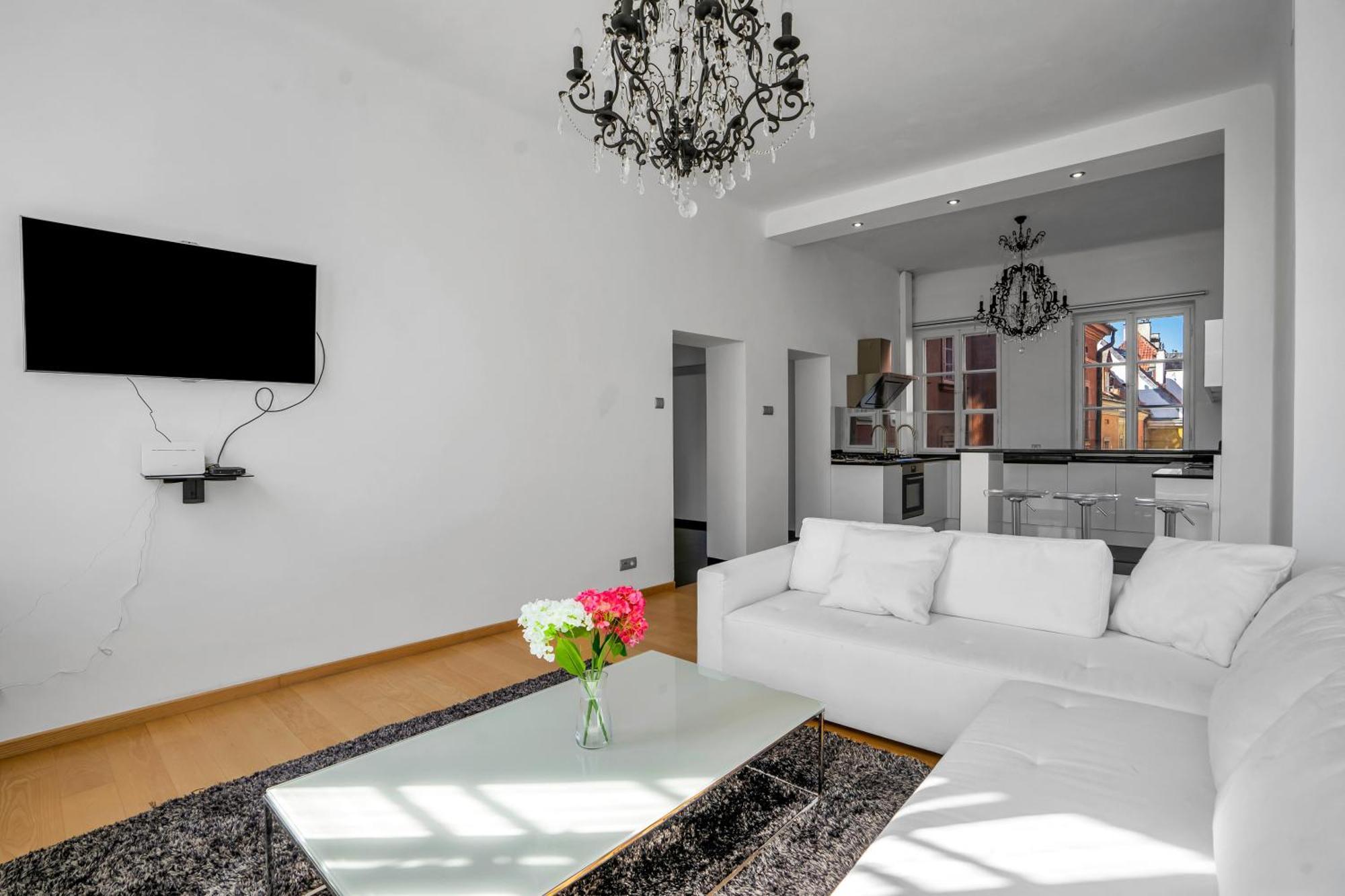 Warsaw Castle Apartments - Prime Location, Historic City Center, Castle View, Fast Internet - By Rentujemy 外观 照片